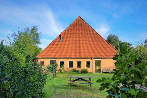 Holiday home Met Jacuzzi 4 Personen *